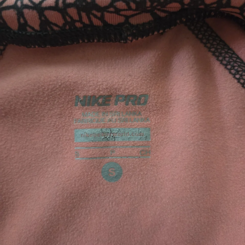 Nike Pro 1/2 Zip Pink and Gray Design Athletic Top